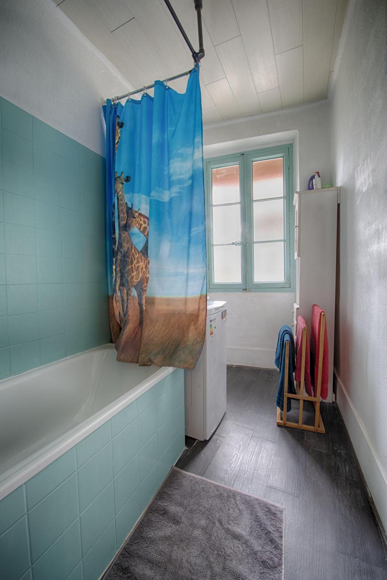 2 Pieces De 48 M2 Aix-les-Bains
