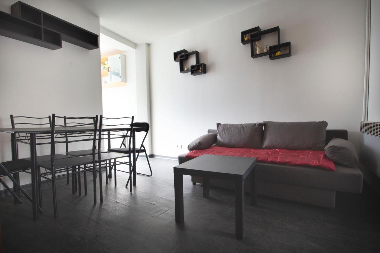 2 Pieces De 48 M2 Aix-les-Bains